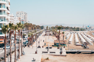 original_Larnaca_Strand