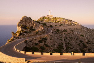 original_fabian-schneidereit-fpiiJxQ1YVc-unsplash